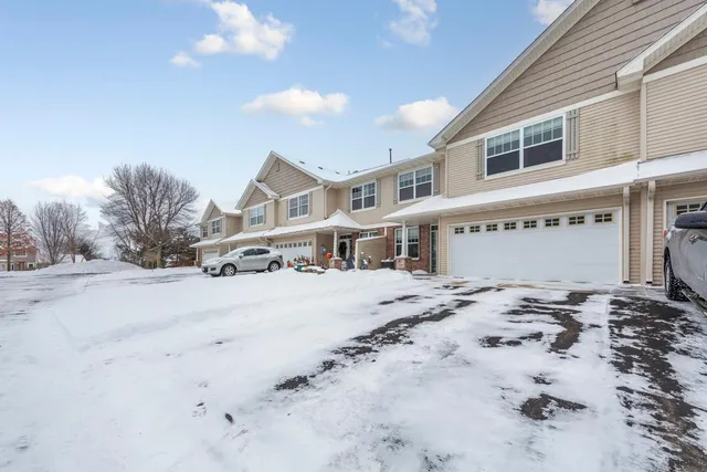 $239,000 | 1556 Independence Drive, Unit 202, Northfield, MN 55057