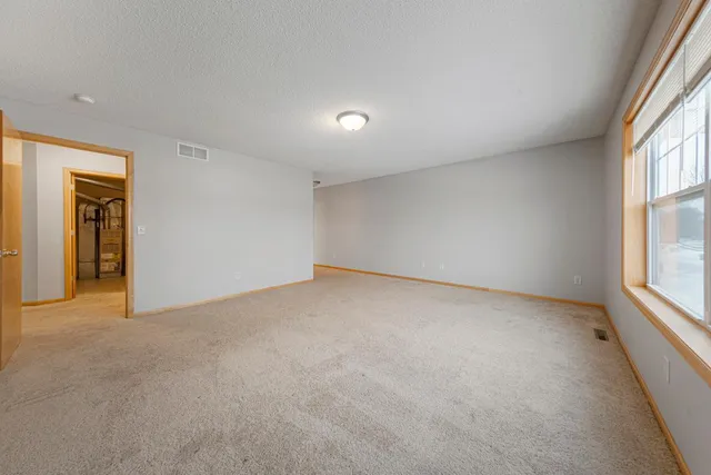 $239,000 | 1556 Independence Drive, Unit 202, Northfield, MN 55057