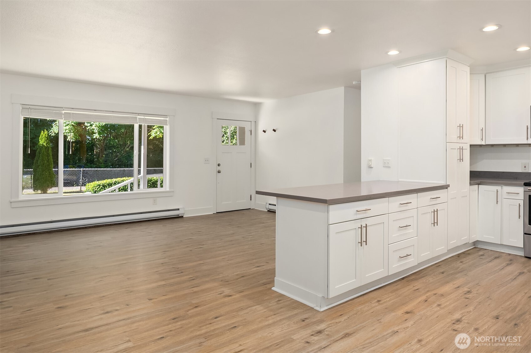 4910 Northeast 7th Street Renton, WA 98059 - Photo 13 of 26