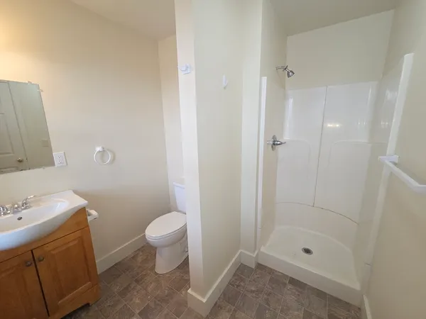 $1,800 | 67 Pleasant Street, Unit 67, Ware, MA 01082