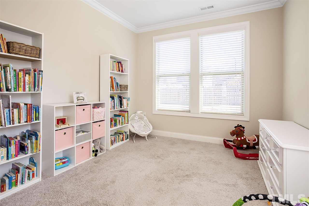 1253 Magic Hollow Road Durham, NC 27713 - Photo 10 of 13 Gallery Image 10