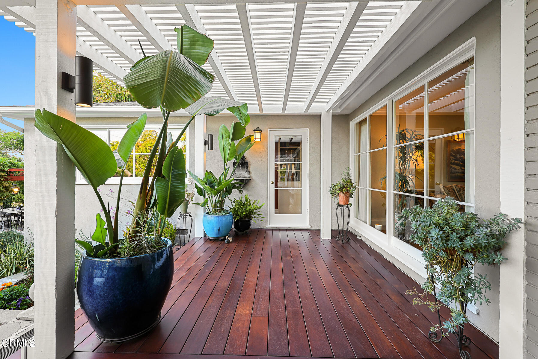 3780 Fairmeade Road Pasadena, CA 91107 - Photo 33 of 73 a view of an entryway
