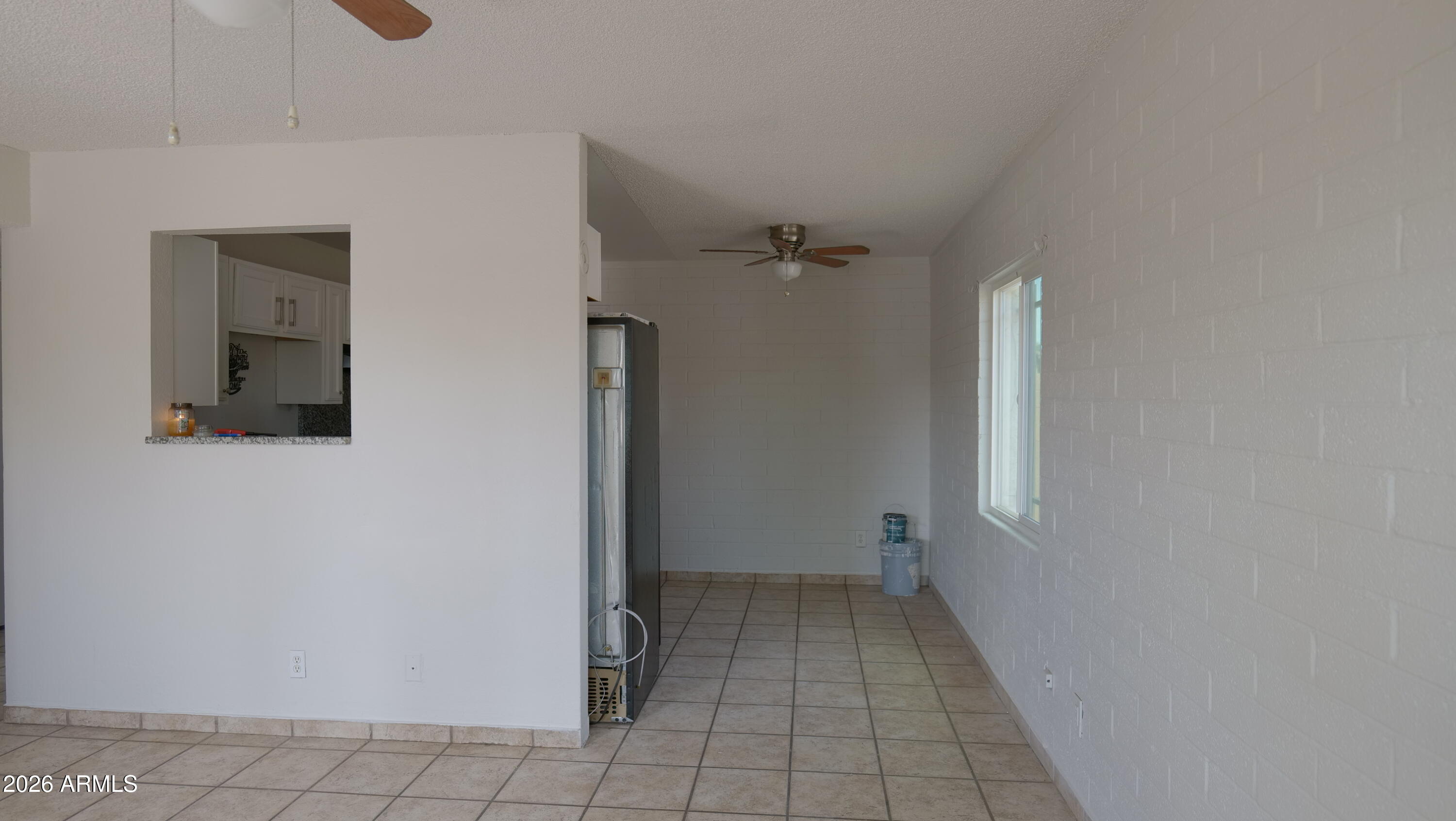2520 East Chipman Road Phoenix, AZ 85040 - Photo 4 of 25 P1116399