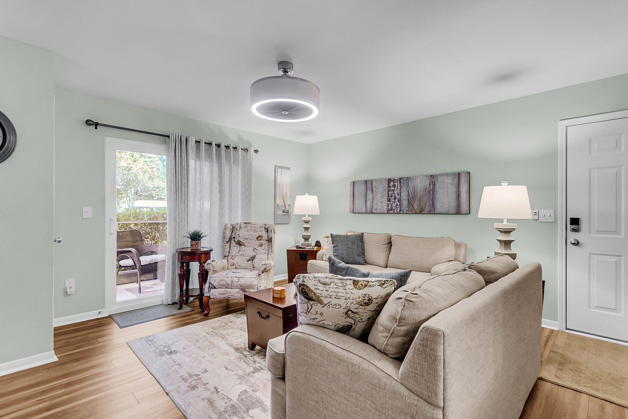 2011 North Highway 17, Unit 1300C Mount Pleasant, SC 29466 - Photo 7 of 46 CREM - 2011 N Hwy 17 Unit 1300C-8