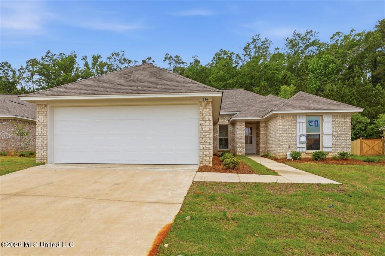 536 Stone Brook Place Brandon, MS 39042 - Photo 2 of 26 01-536 Stone Brook Pl _ Hometoursms.com