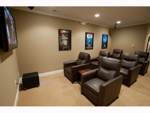 3175 Tremont Road, Unit ARLINGTON411 Upper Arlington, OH 43221 - Photo 5 of 6