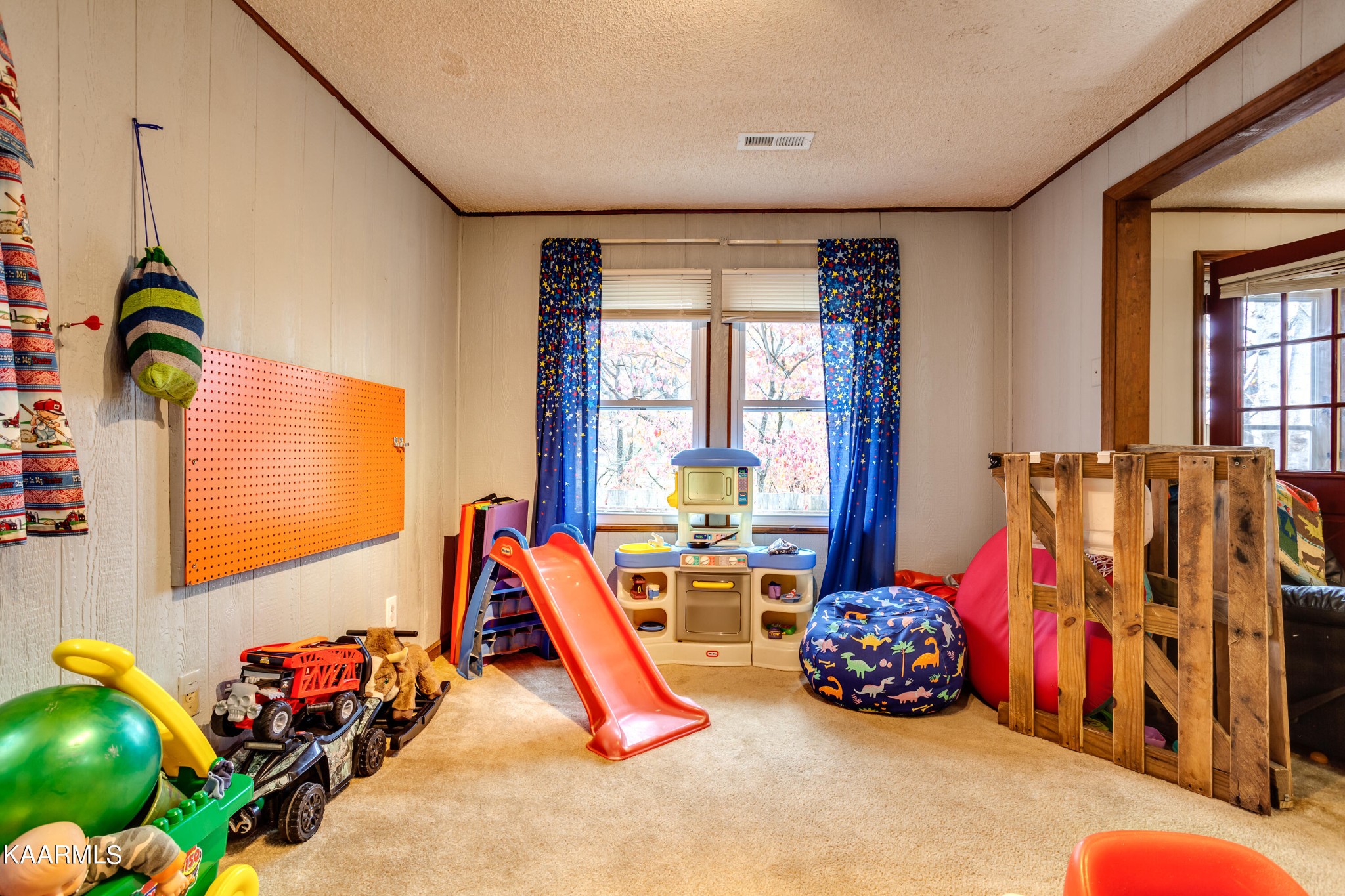 2018 Rhea Road Knoxville, TN 37920 - Photo 24 of 28 a view of a room with gym equipment