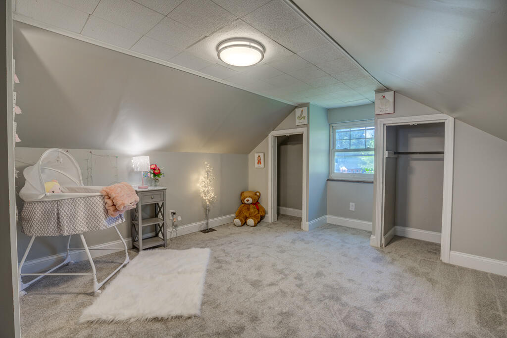 347 Riddle Place Newport, KY 41071 - Photo 11 of 18 Gallery Image 11