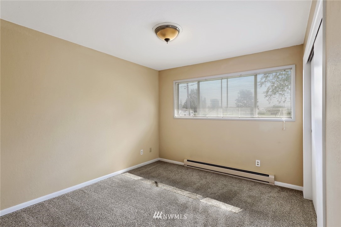 4967 Waschke Road Bellingham, WA 98226 - Photo 23 of 33