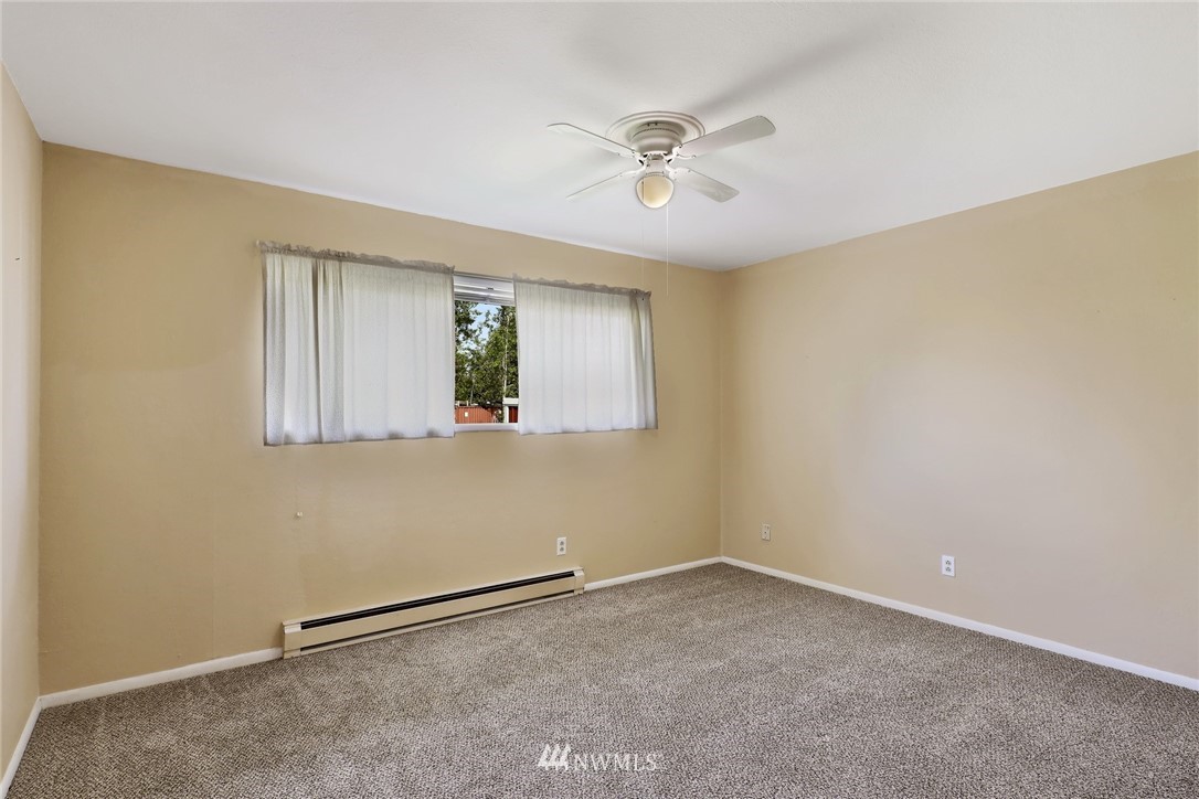 4967 Waschke Road Bellingham, WA 98226 - Photo 25 of 33