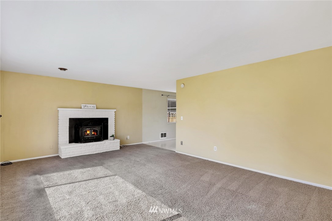 4967 Waschke Road Bellingham, WA 98226 - Photo 5 of 33