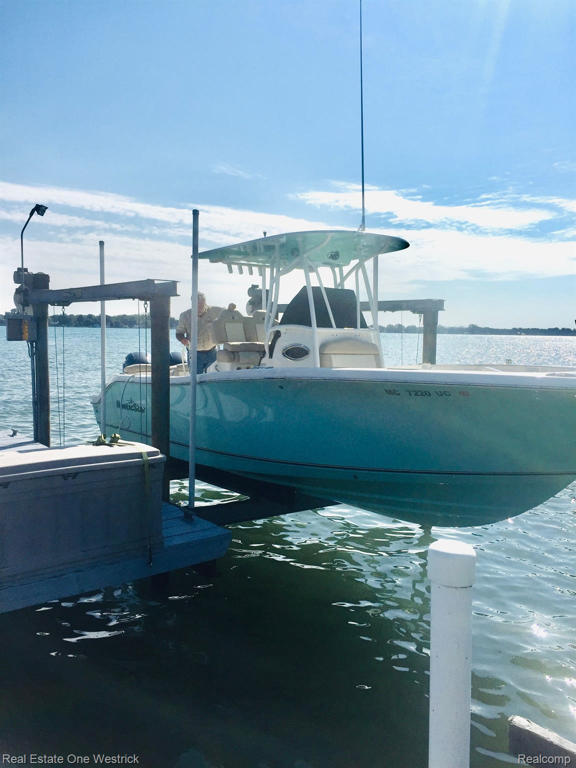 6591 River Road Marine City, MI 48039 - Photo 57 of 63 Nice boat hoist