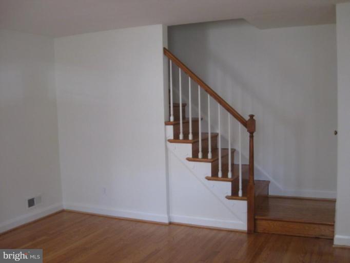 1629 Aberdeen Road Towson, MD 21286 - Photo 5 of 23 Living Room