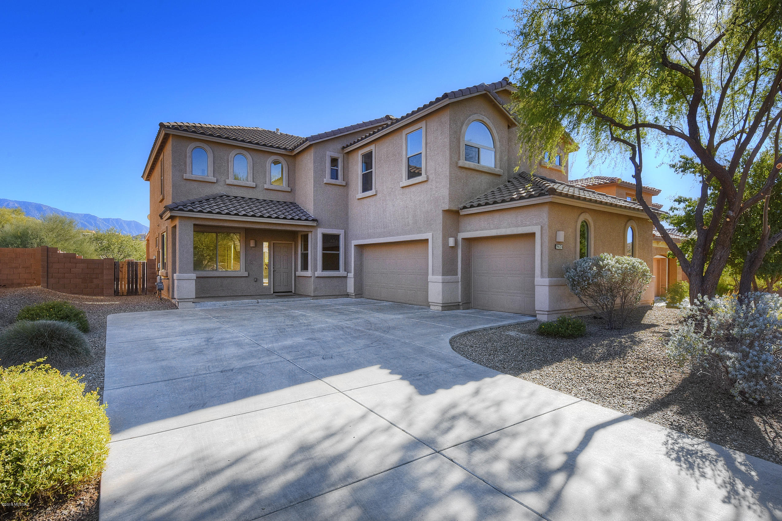39070 South Running Roses Lane Tucson, AZ 85739 - Photo 1 of 31 Gallery Image 1