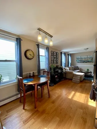 $4,000 | 421 East 3rd Street, Unit 3, Boston, MA 02127