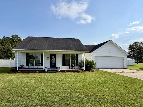 $309,900 | 1305 Carolina Trace, Nashville, GA 31639
