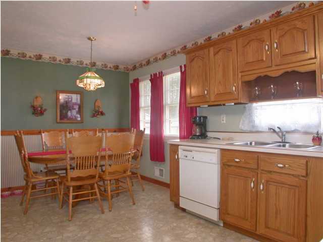 4216 Lambert Road Louisville, KY 40219 - Photo 10 of 20 Additional Photo