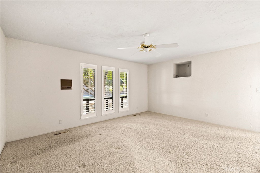 6357 County Road 48 Willows, CA 95988 - Photo 26 of 75 a view of an empty room with a window
