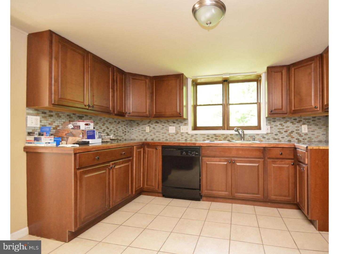 5345 Shimerville Road Emmaus, PA 18049 - Photo 2 of 18 Gallery Image 2