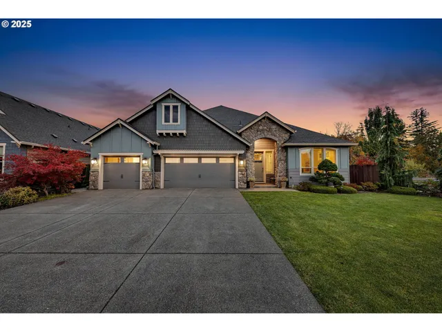 $895,000 | 11105 Northeast 143rd Avenue, Vancouver, WA 98682