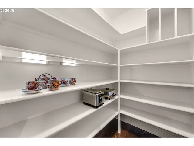 $895,000 | 11105 Northeast 143rd Avenue, Vancouver, WA 98682