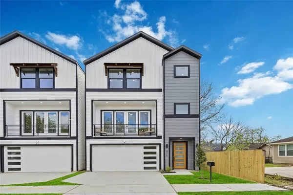 $2,700 | 2012 Yates Street, Houston, TX 77020