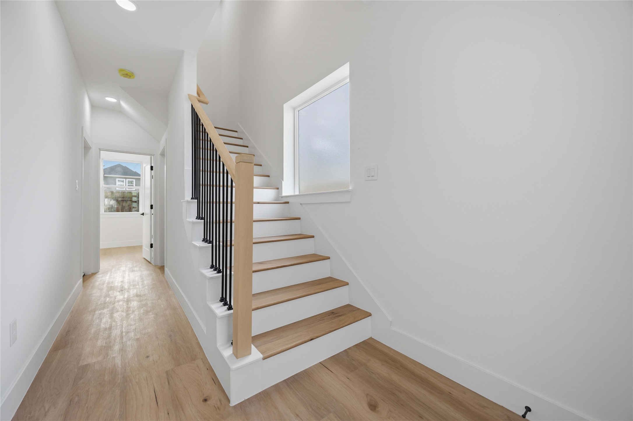 2012 Yates Street Houston, TX 77020 - Photo 5 of 45