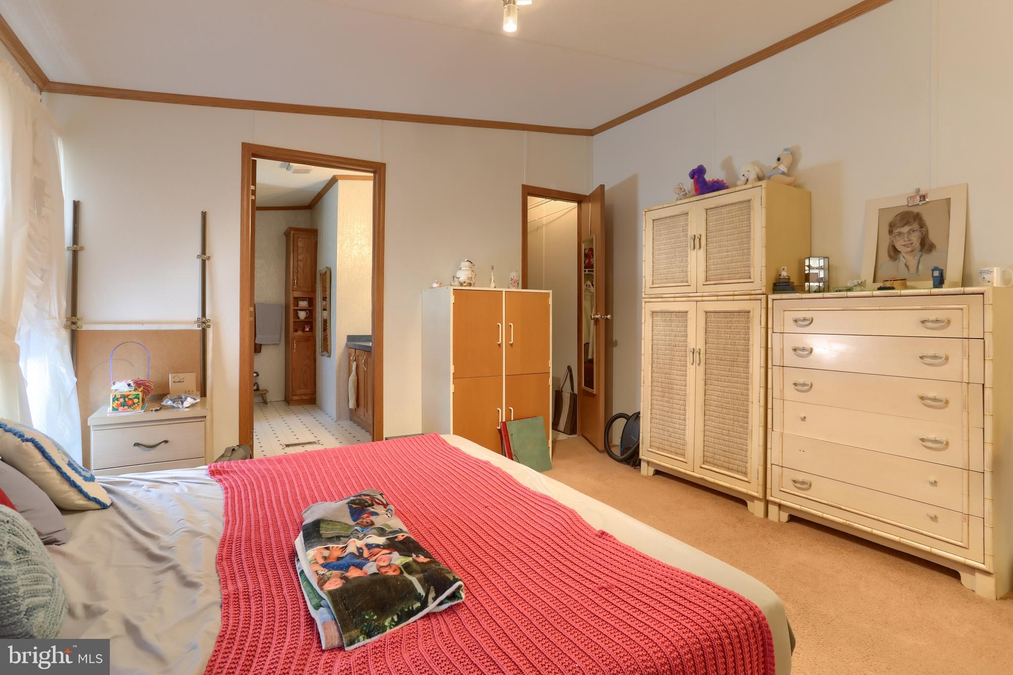 22 Elizabeth Avenue Lebanon, PA 17042 - Photo 18 of 28 a bedroom with a bed and a dresser