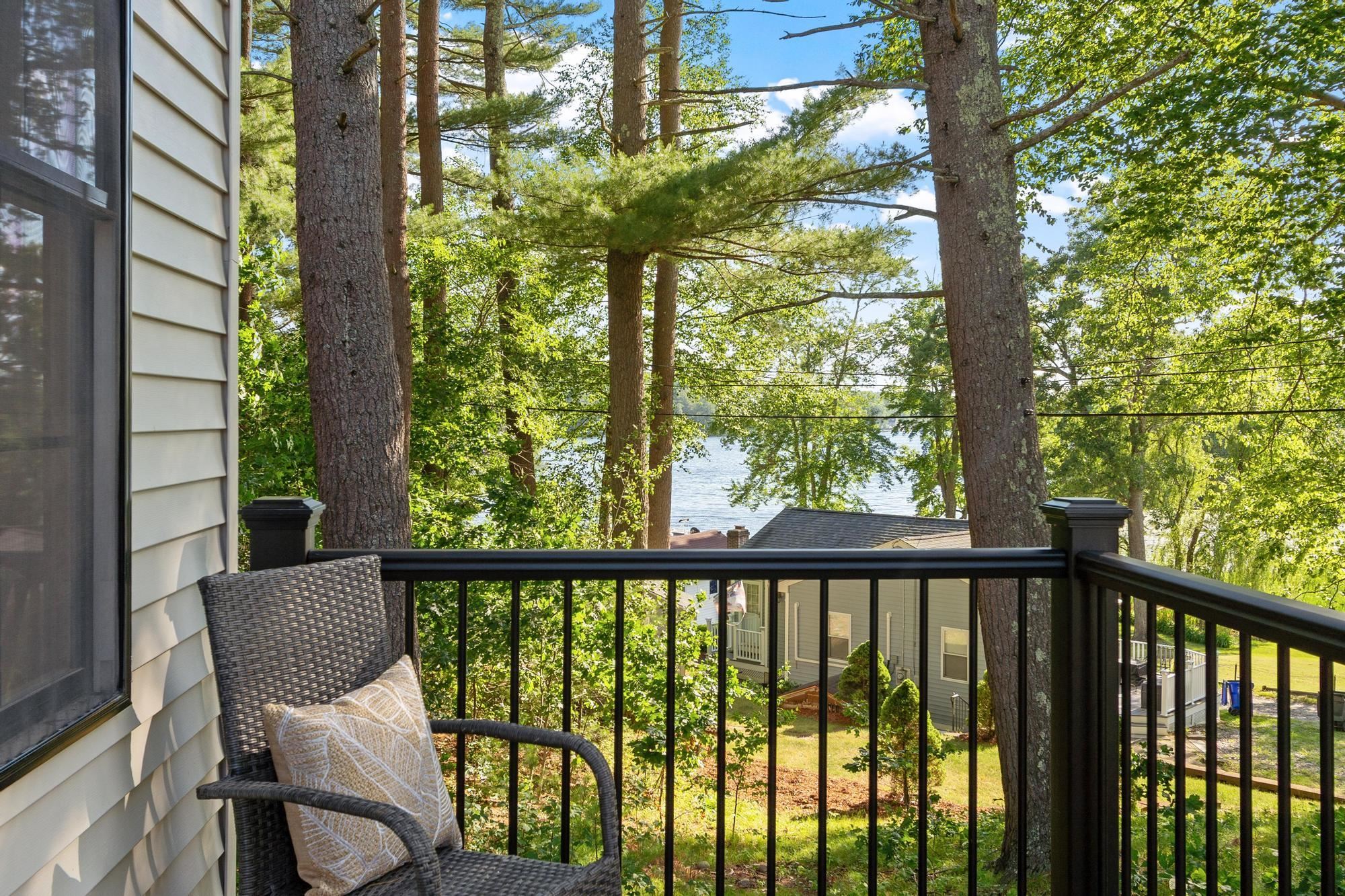 7 Beach Road Hampstead, NH 03841 - Photo 29 of 49