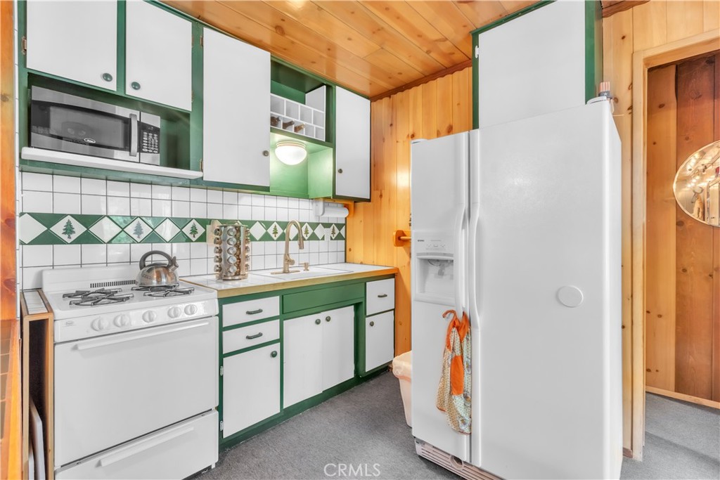 7515 Abner Lane Forest Ranch, CA 95942 - Photo 4 of 65