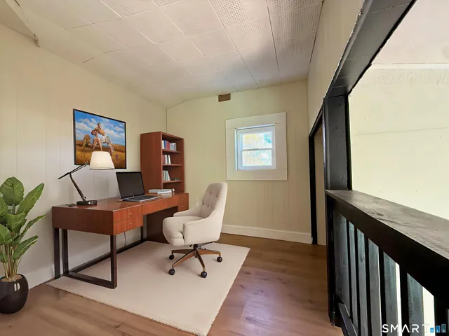 $1,390 | 39 Waterbury Road, Unit B1, Prospect, CT 06712