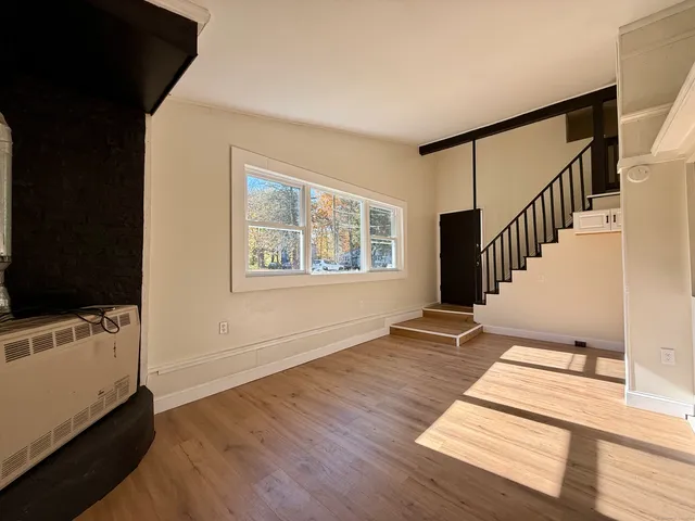 $1,390 | 39 Waterbury Road, Unit B1, Prospect, CT 06712