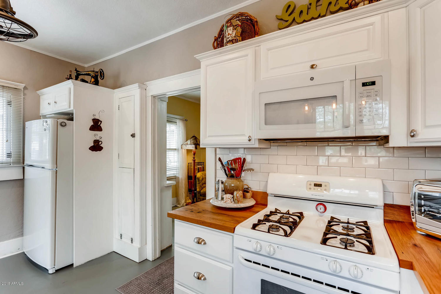 910 East Coronado Road Phoenix, AZ 85006 - Photo 3 of 11 Kitchen