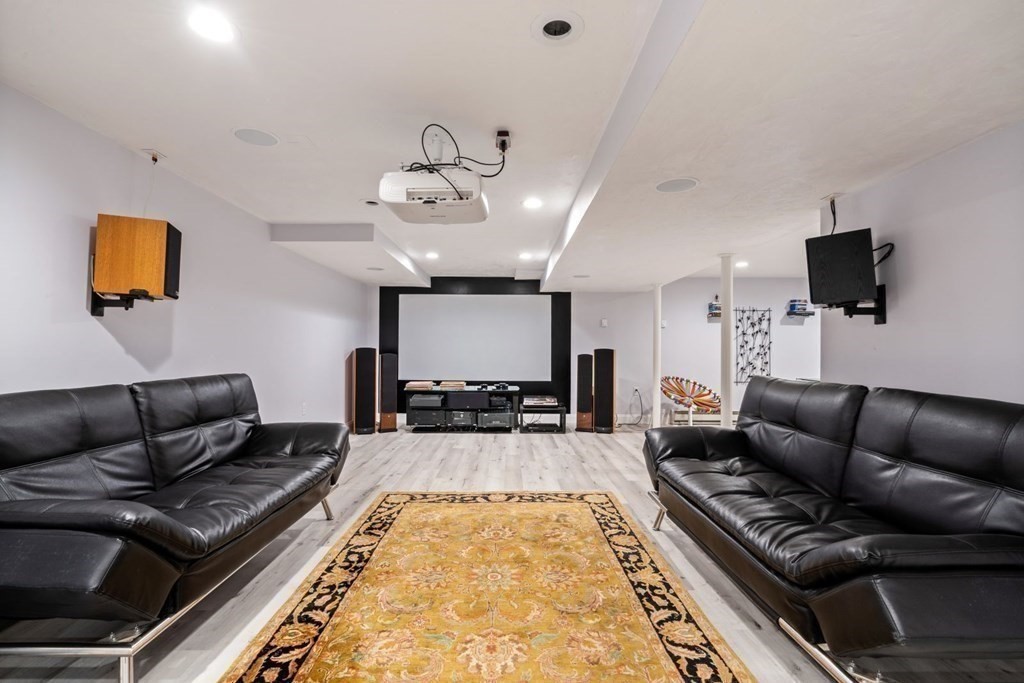 15 Falcon Ridge Drive Hopkinton, MA 01748 - Photo 30 of 40 Gallery Image 30