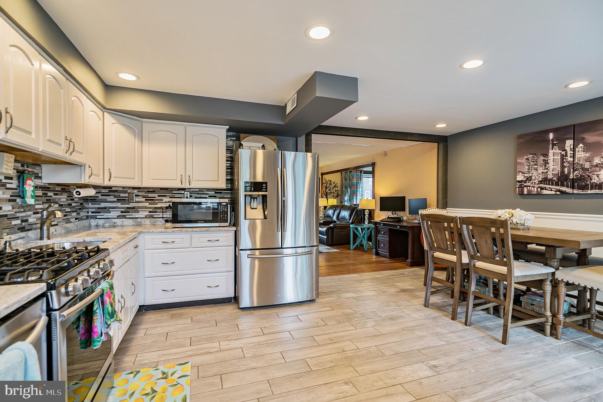 11718 Millbrook Road Philadelphia, PA 19154 - Photo 9 of 29 Gallery Image 9