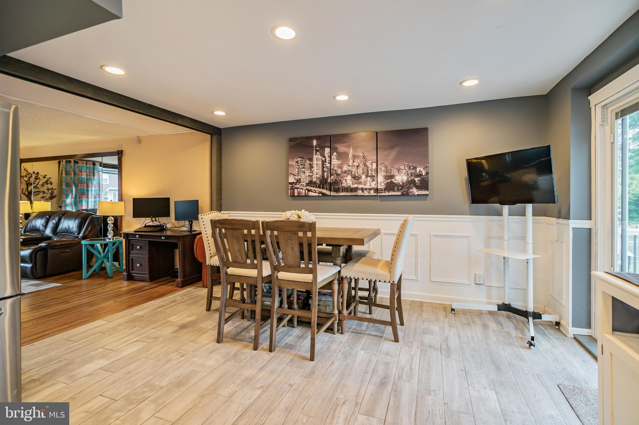 11718 Millbrook Road Philadelphia, PA 19154 - Photo 10 of 29 Gallery Image 10