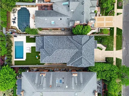 $3,750,000 | 209 North Bemiston Avenue, St. Louis, MO 63105