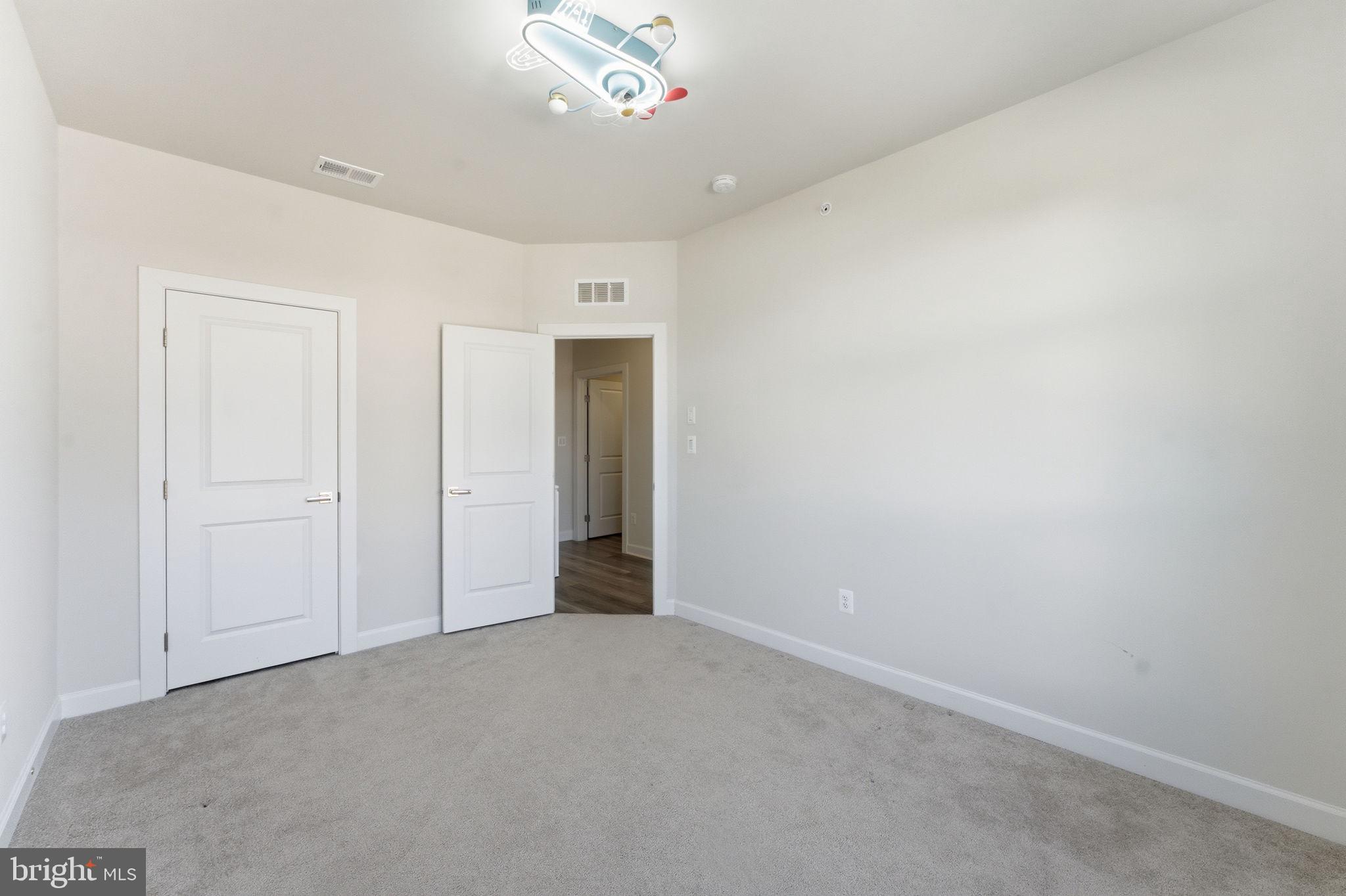 3754 Mayors Way Fairfax, VA 22030 - Photo 41 of 57 an empty room with a bathroom