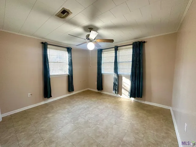 $1,850 | 43063 Black Bayou Road, Gonzales, LA 70737