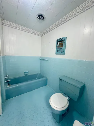 $1,850 | 43063 Black Bayou Road, Gonzales, LA 70737