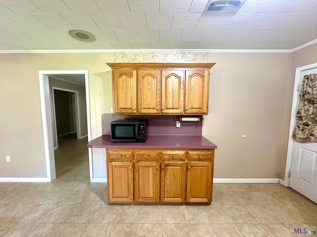 $1,850 | 43063 Black Bayou Road, Gonzales, LA 70737