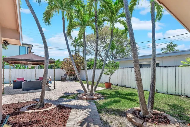 $1,590,000 | 1870 Northeast 197th Terrace, Miami, FL 33179