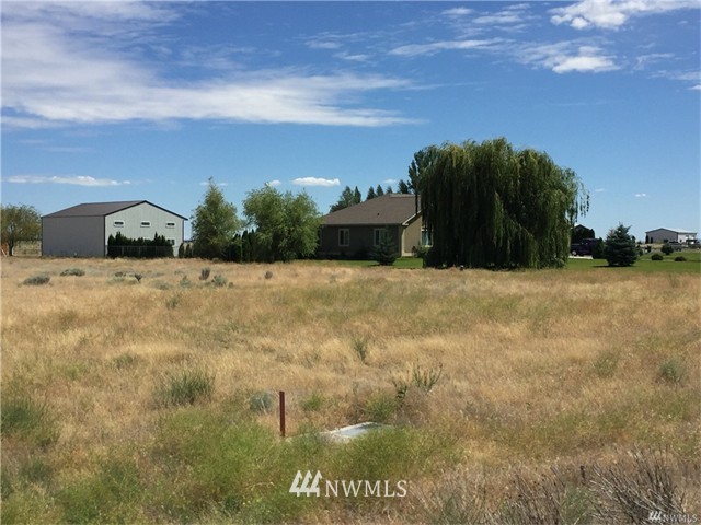 8773 Stonecrest Road Northeast Moses Lake, WA 98837 - Photo 2 of 8 Gallery Image 2