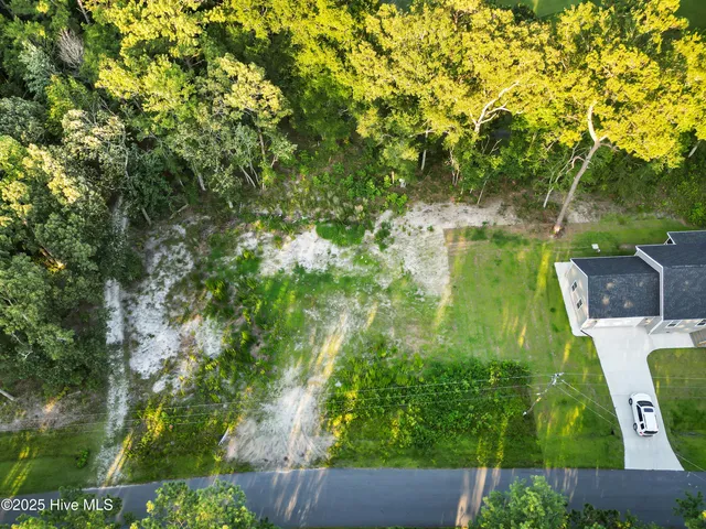 $49,000 | 401 Country Club Drive West, Minnesott Beach, NC 28510