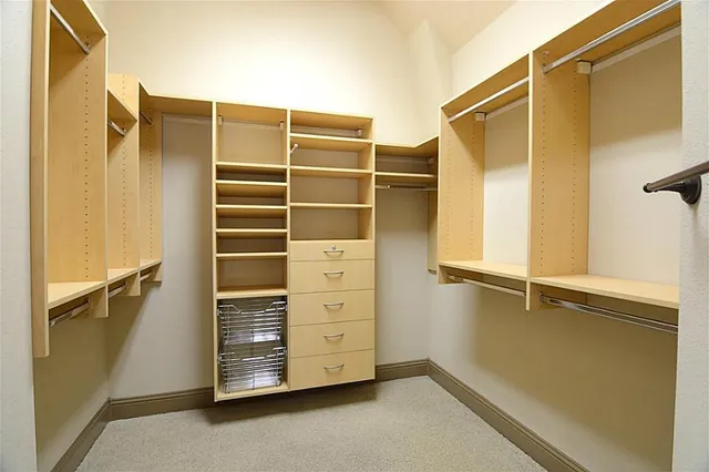 a view of walk in closet