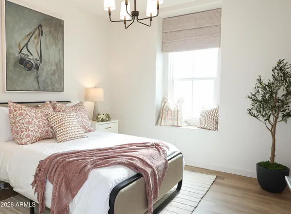 $665,000 | 1511 West Sierra Vista Drive, Phoenix, AZ 85015