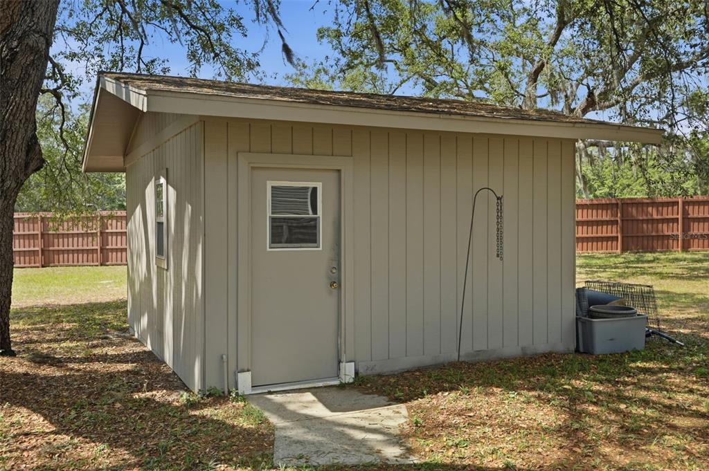 15620 Hays Road Spring Hill, FL 34610 - Photo 13 of 87