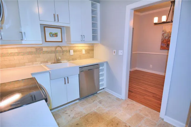 $219,000 | 430 Lindbergh Drive Northeast, Unit G1, Atlanta, GA 30305