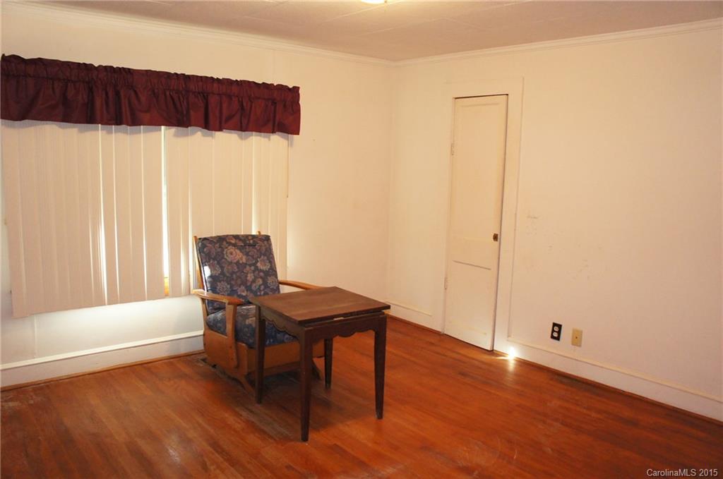 313 Sunderland Road Belmont, NC 28012 - Photo 4 of 18 Gallery Image 4