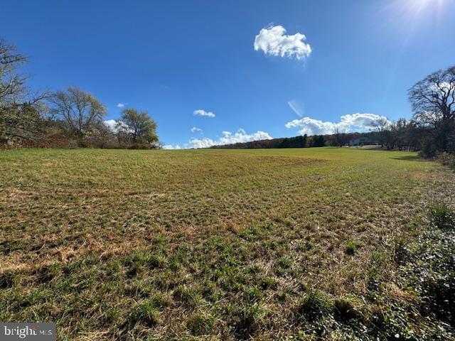 1353 Marburg Road Spring Grove, PA 17362 - Photo 4 of 10